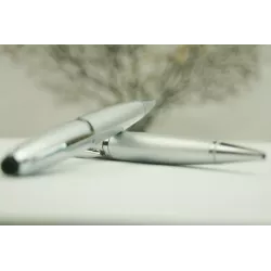 Bolígrafo con memoria y USB y puntero táctil